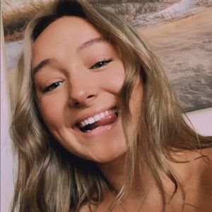 Meet your Posher, Kasey